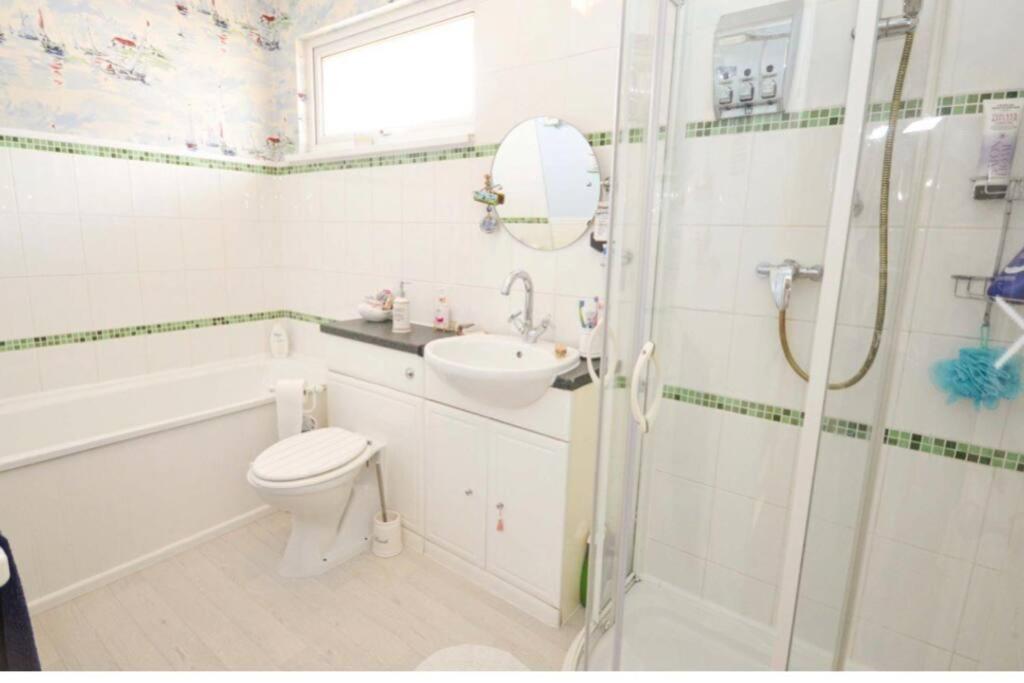 A Peaceful Holiday Home By The Sea Brixham Extérieur photo